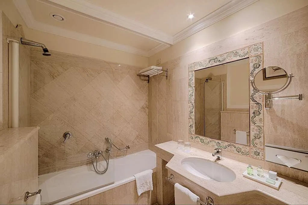 Nh Villa San Mauro Caltagirone Hotel