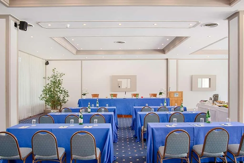 Nh Villa San Mauro Caltagirone Italien